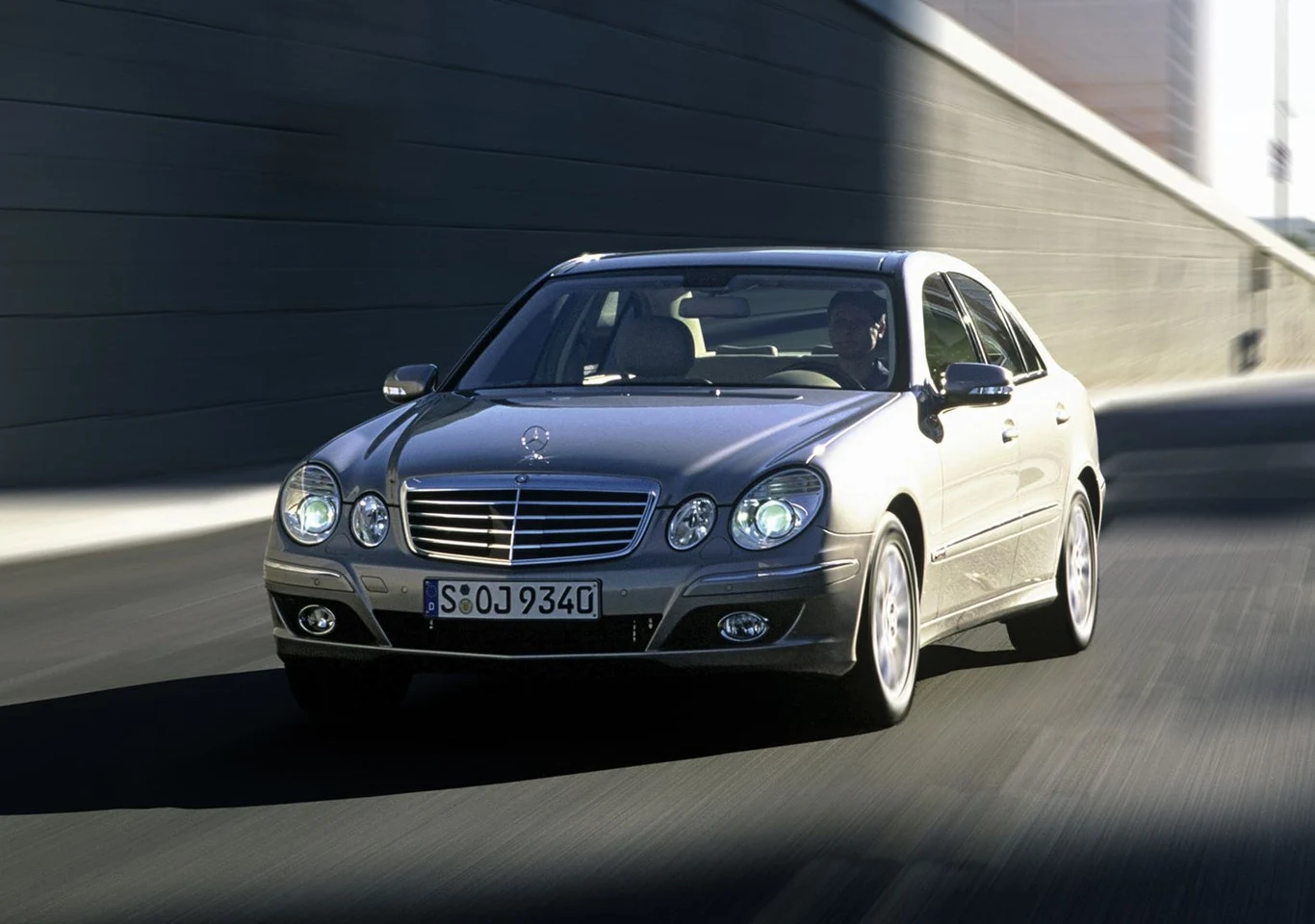 Mercedes klasy E (W211)