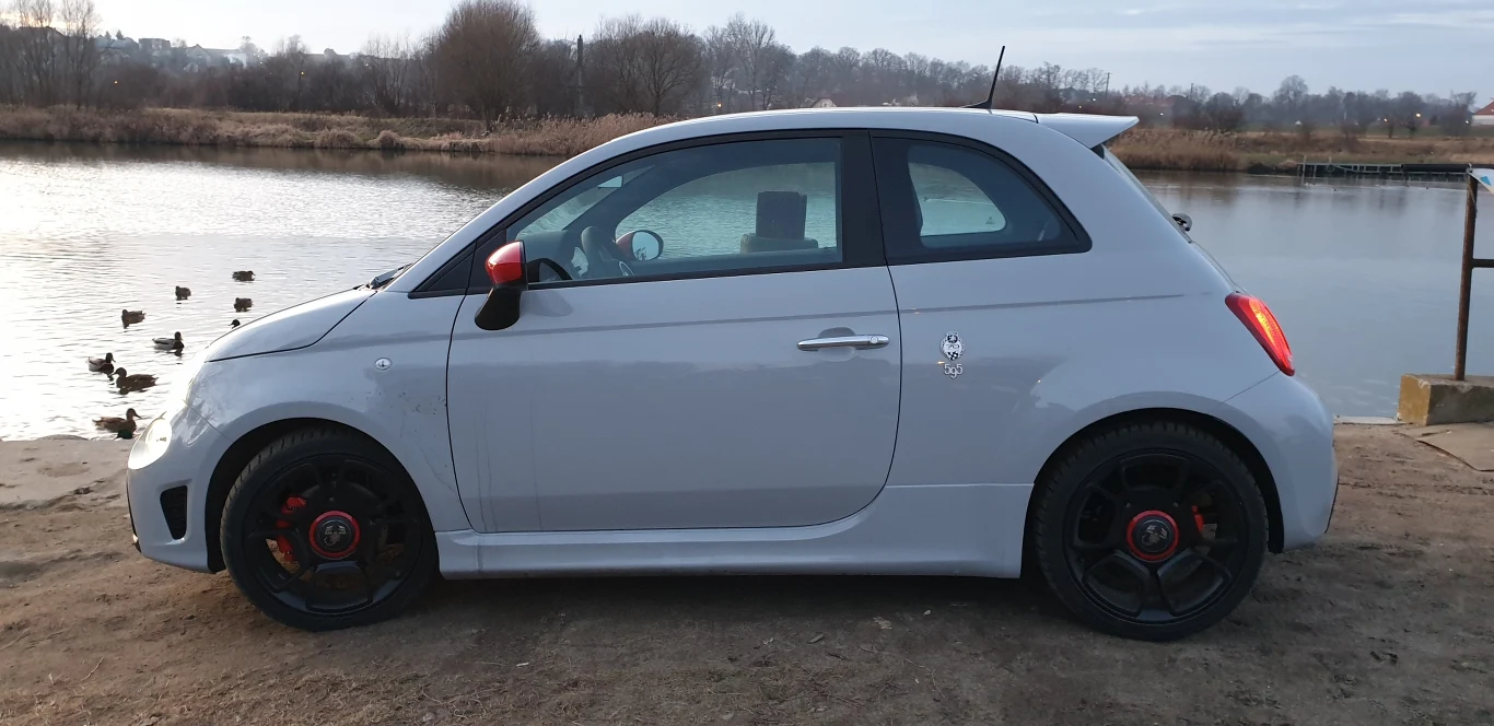 Abarth 595 Pista 