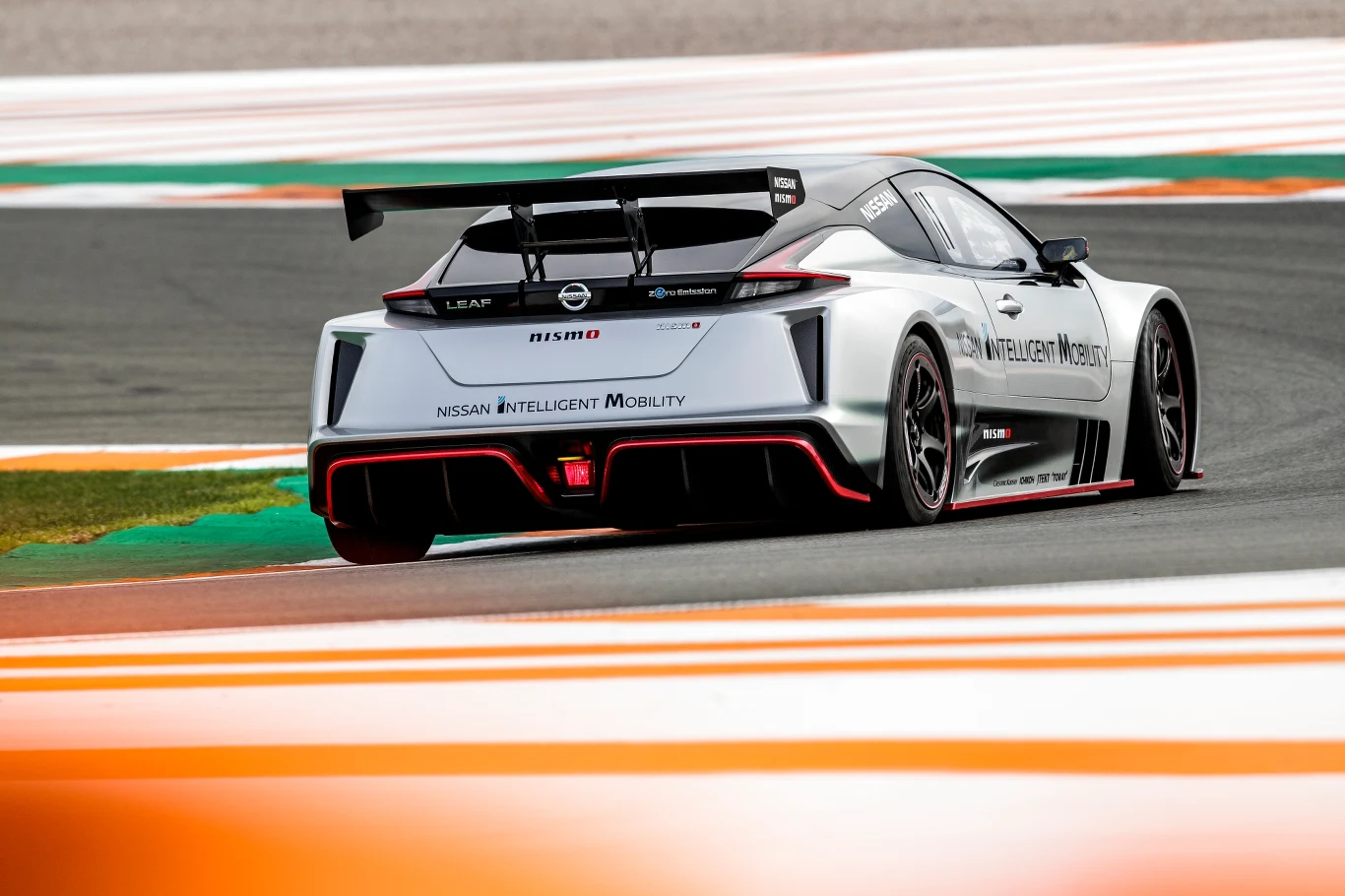 Nissan Leaf Nismo RC