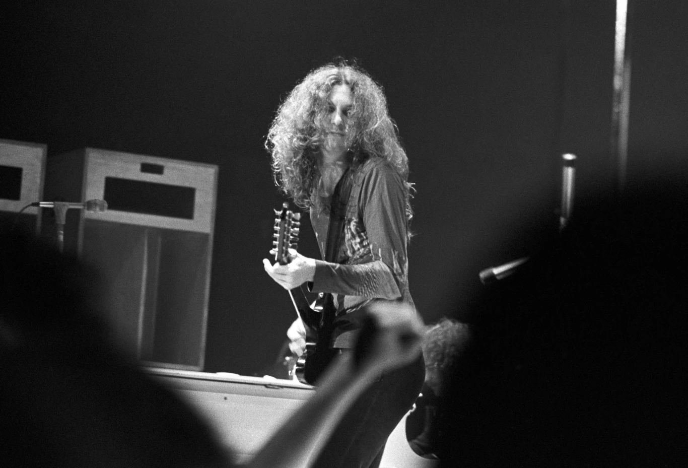 Los kolejny raz uderzył w Collinsa w 1980 roku. Jego żona Kathy poroniła, a w wyniku obfitego krwotoku zmarła. W tym czasie gitarzysta koncertował z zespołem The Rossington-Collins Band, jednak śmierć partnerki spowodowała przerwanie trasy koncertowej, a dwa lata później grupa została rozwiązana. W kolejnym roku powołał do życia formację Allen Collins Band, ta jednak nie przetrwała zbyt długo. Los kolejny raz uderzył w Collinsa w 1980 roku. Jego żona Kathy poroniła, a w wyniku obfitego krwotoku zmarła. W tym czasie gitarzysta koncertował z zespołem The Rossington-Collins Band, jednak śmierć partnerki spowodowała przerwanie trasy koncertowej, a dwa lata później grupa została rozwiązana. W kolejnym roku powołał do życia formację Allen Collins Band, ta jednak nie przetrwała zbyt długo.