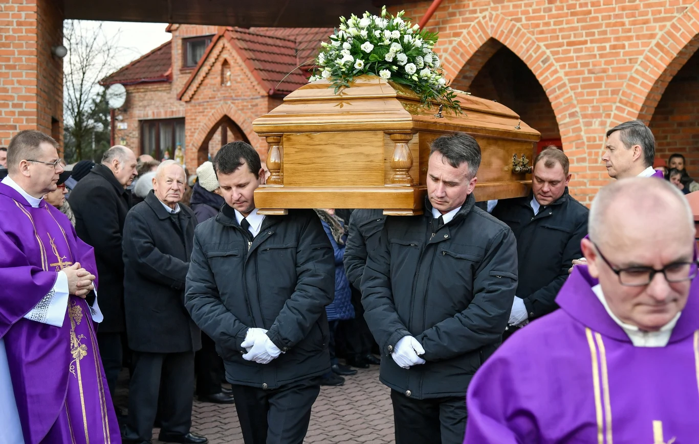 Pogrzeb sędziego Grzegorza Jędrejka