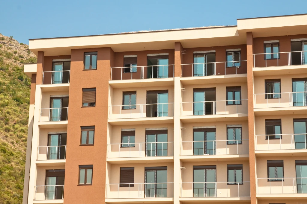 Deweloperzy będą czekali, żeby zobaczyć jak w kolejnych miesiącach będzie się rozwijał program z kredytem 2 proc.