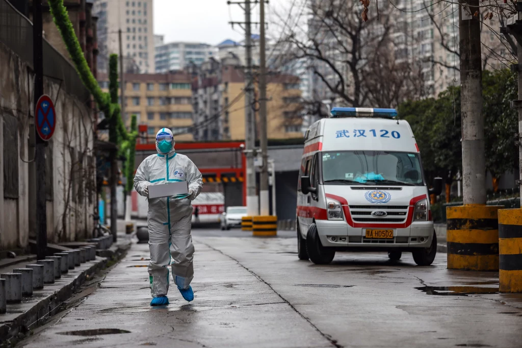 Mer Wuhan Zhou Xiangwan nie ujawnił, od jakiego okresu liczone były podróże z Wuhan jego mieszkańców, do zamknięcia granic miasta 24 stycznia. Mer Wuhan Zhou Xiangwan nie ujawnił, od jakiego okresu liczone były podróże z Wuhan jego mieszkańców, do zamknięcia granic miasta 24 stycznia.