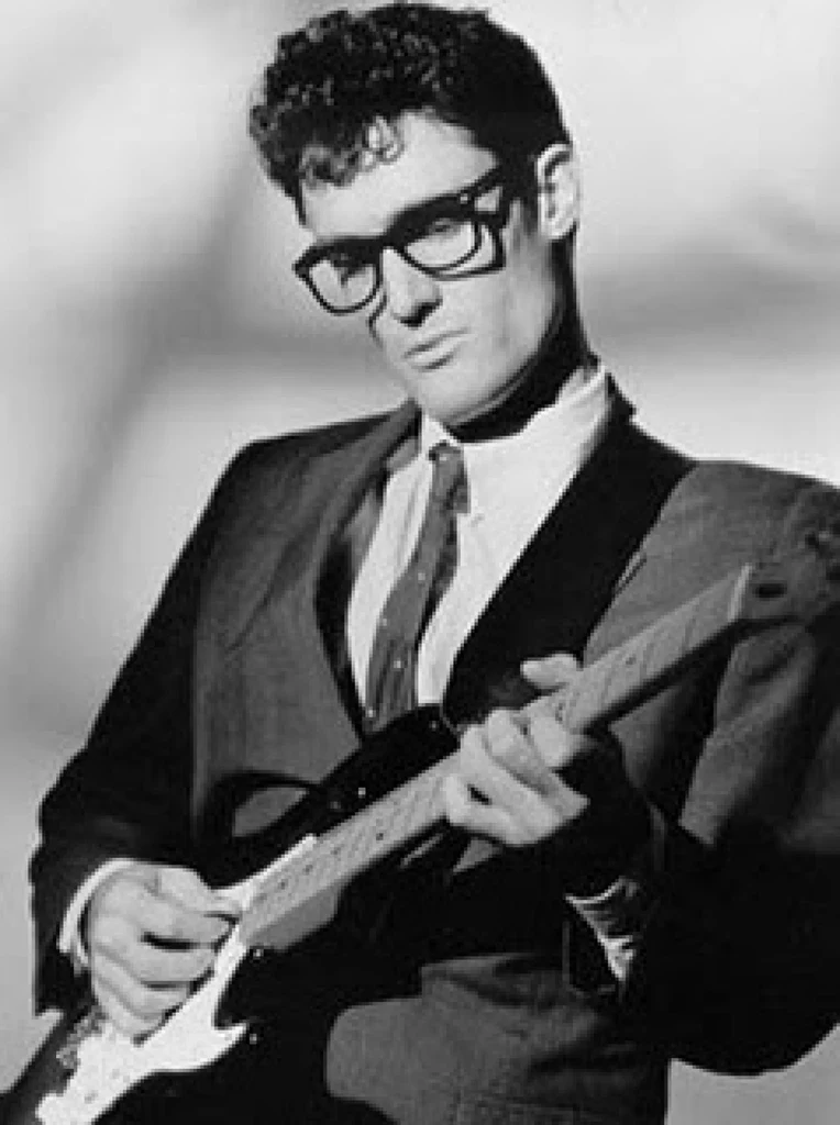 Buddy Holly jest to dziś nazywany pierwszą gwiazdą rock and rolla