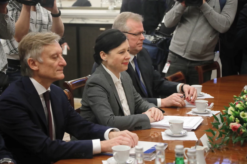 Viera Jourova nie ukrywa, że przestrzeganie zasad państwa prawa nadal jest jednym z priorytetów Wspólnoty Viera Jourova nie ukrywa, że przestrzeganie zasad państwa prawa nadal jest jednym z priorytetów Wspólnoty