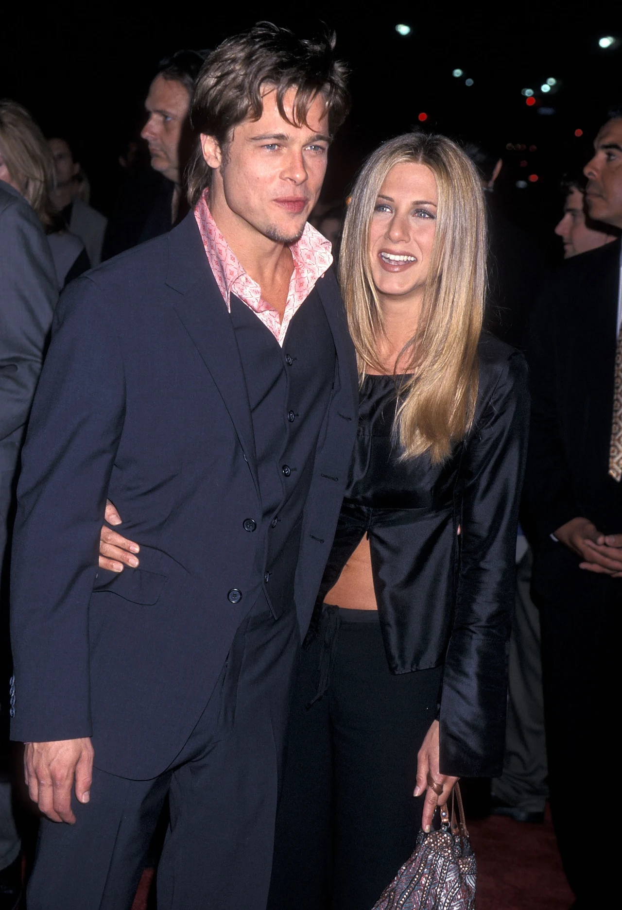 Jennifer Aniston i Brad Pitt, 1999 r. Jennifer Aniston i Brad Pitt, 1999 r.