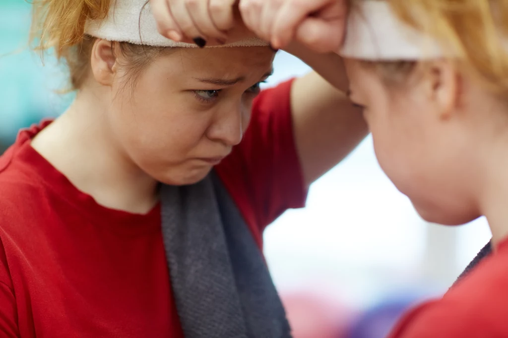 Kofeina zawarta w kawie stymuluje mózg do uwalniania oksytocyny, która wpływa m.in. na przemianę materii