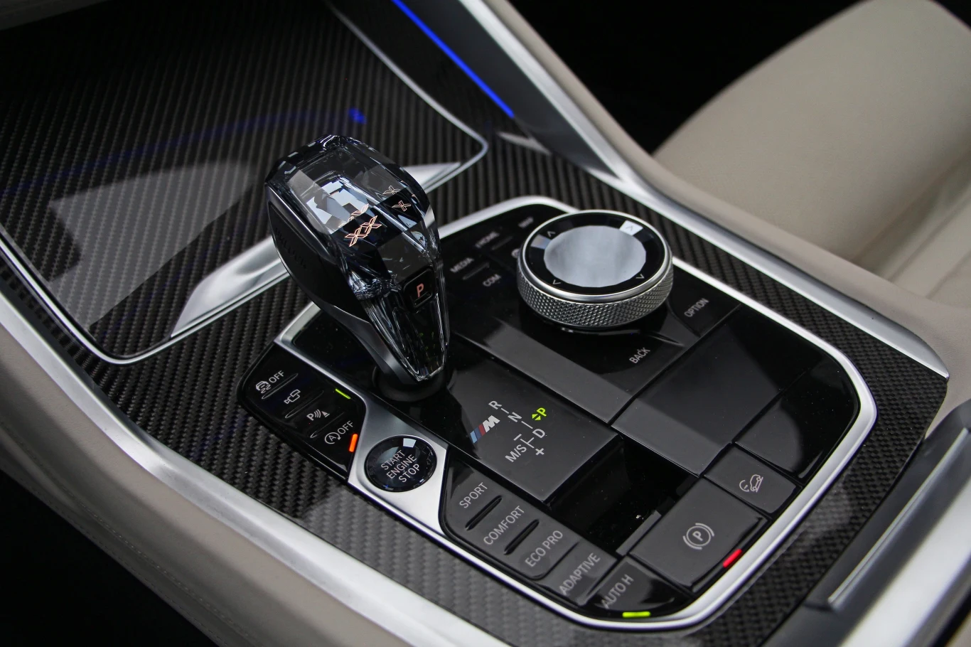 BMW X6 M50i BMW X6 M50i