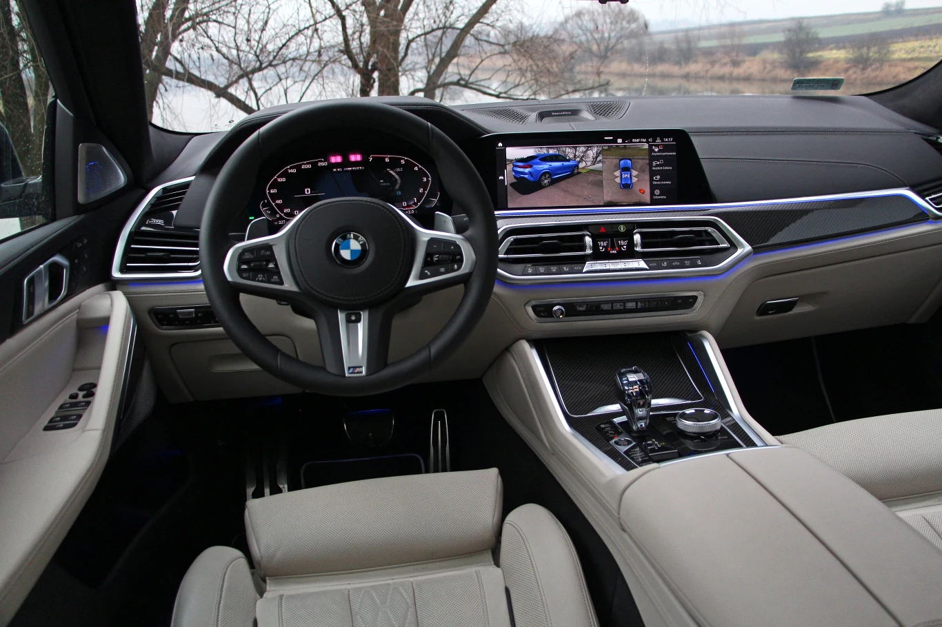 BMW X6 M50i BMW X6 M50i