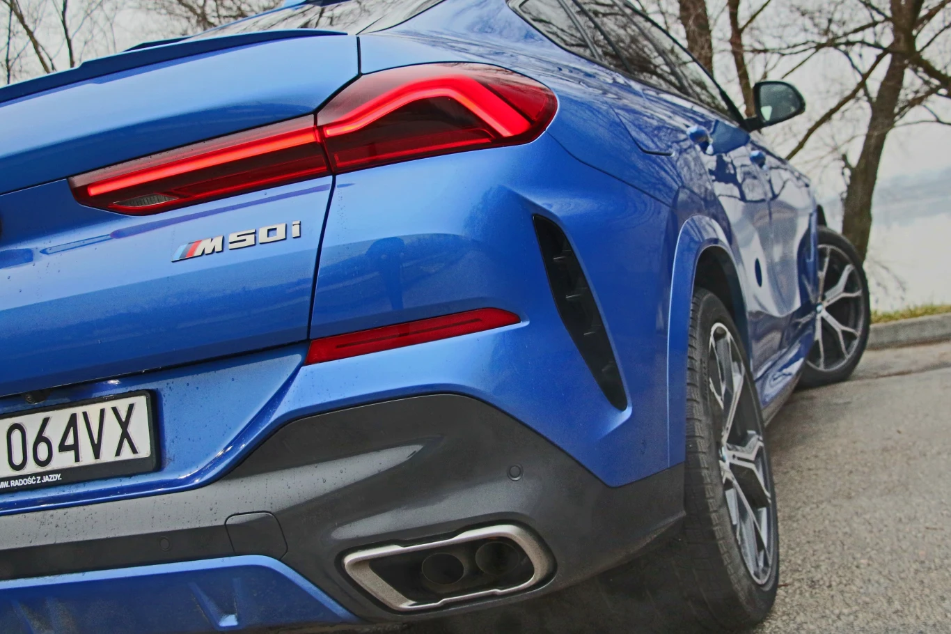 BMW X6 M50i BMW X6 M50i