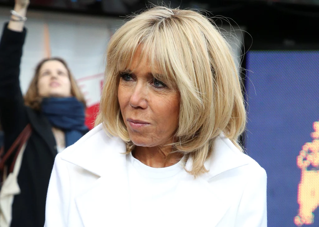 Brigitte Macron. Pierwsza dama jest fanką sportów. Piłka nożna to jej konik 