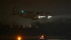 Dwa samoloty wojskowe CASA wylądowały na lotnisku we Wrocławiu