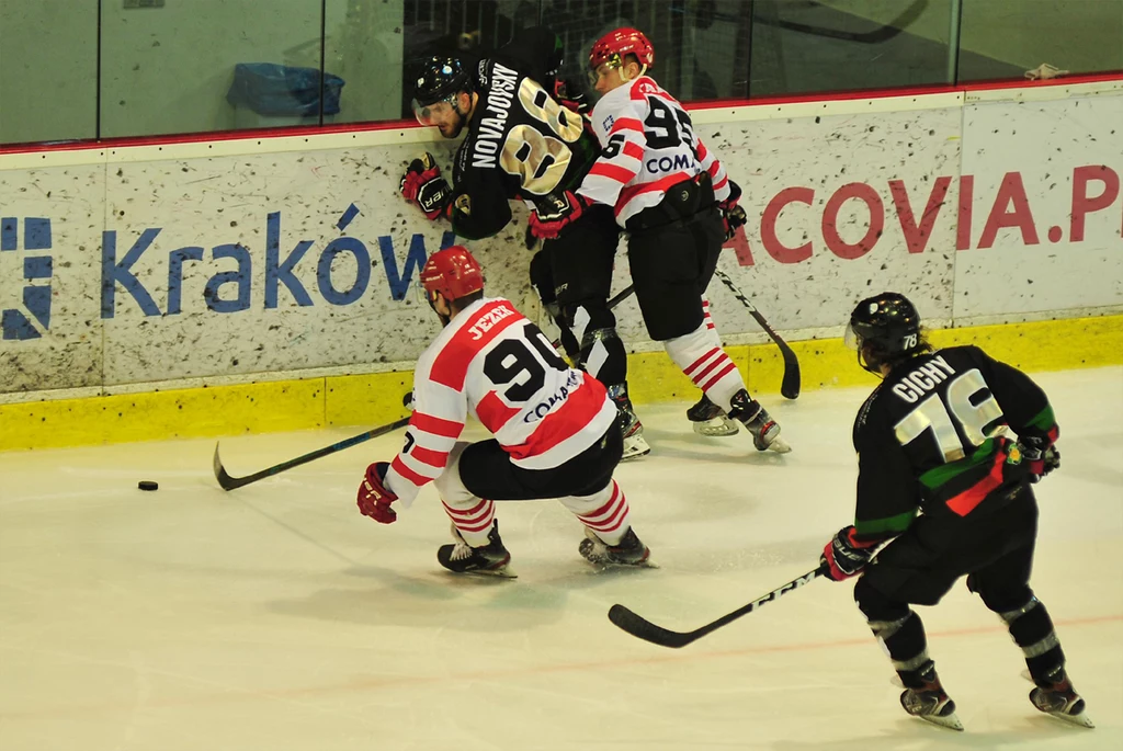 Comarch Cracovia kontra GKS Tychy Comarch Cracovia kontra GKS Tychy