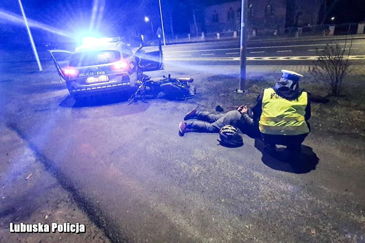 Motocyklista został zatrzymany po pościgu Motocyklista został zatrzymany po pościgu