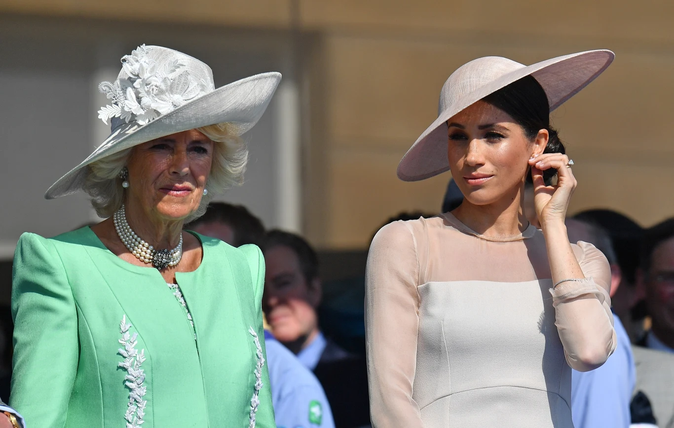 Camilla Parker Bowles i Meghan Markle Camilla Parker Bowles i Meghan Markle