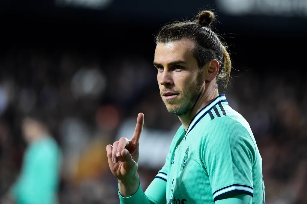Kolejny wielki piłkarz, który poszedł śladem Francuza, to Gareth Bale. Napastnik występujący na co dzień w Realu Madryt został jedną z głównych twarzy nowo powstałego Ellevens Esport. Wraz z Walijczykiem za projekt odpowiada 38 Entertaiment Group. Kolejny wielki piłkarz, który poszedł śladem Francuza, to Gareth Bale. Napastnik występujący na co dzień w Realu Madryt został jedną z głównych twarzy nowo powstałego Ellevens Esport. Wraz z Walijczykiem za projekt odpowiada 38 Entertaiment Group.