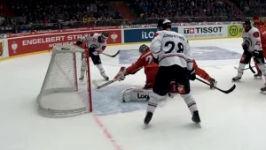 Szwedzi wyrównali po strzale Simona Hjalmarssona