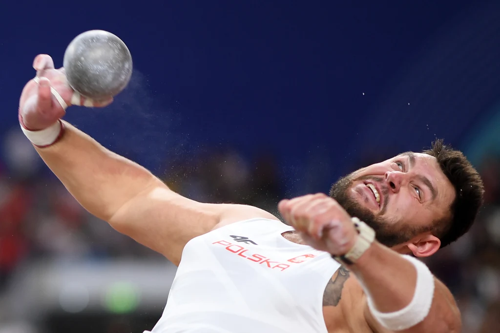 Konrad Bukowiecki Konrad Bukowiecki