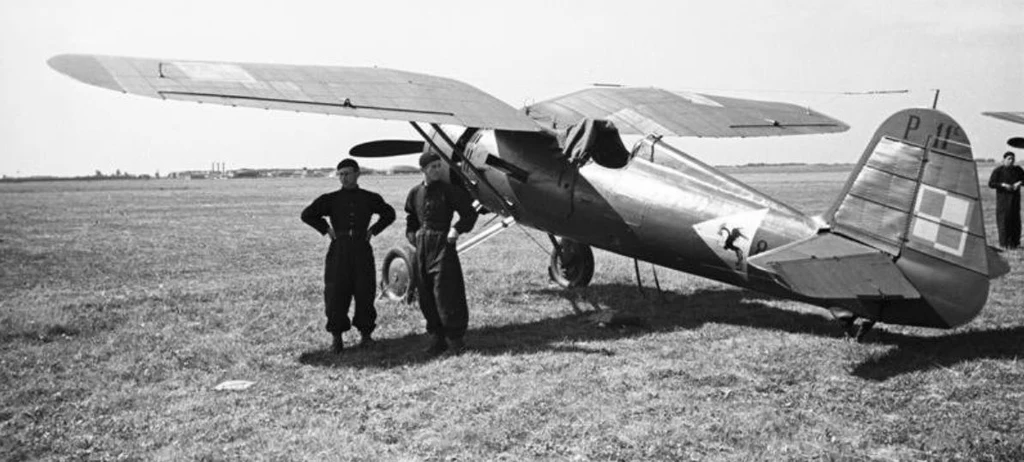 PZL P.11c ze 112 Eskadry Myśliwskiej podczas manewrów w lecie 1939 roku