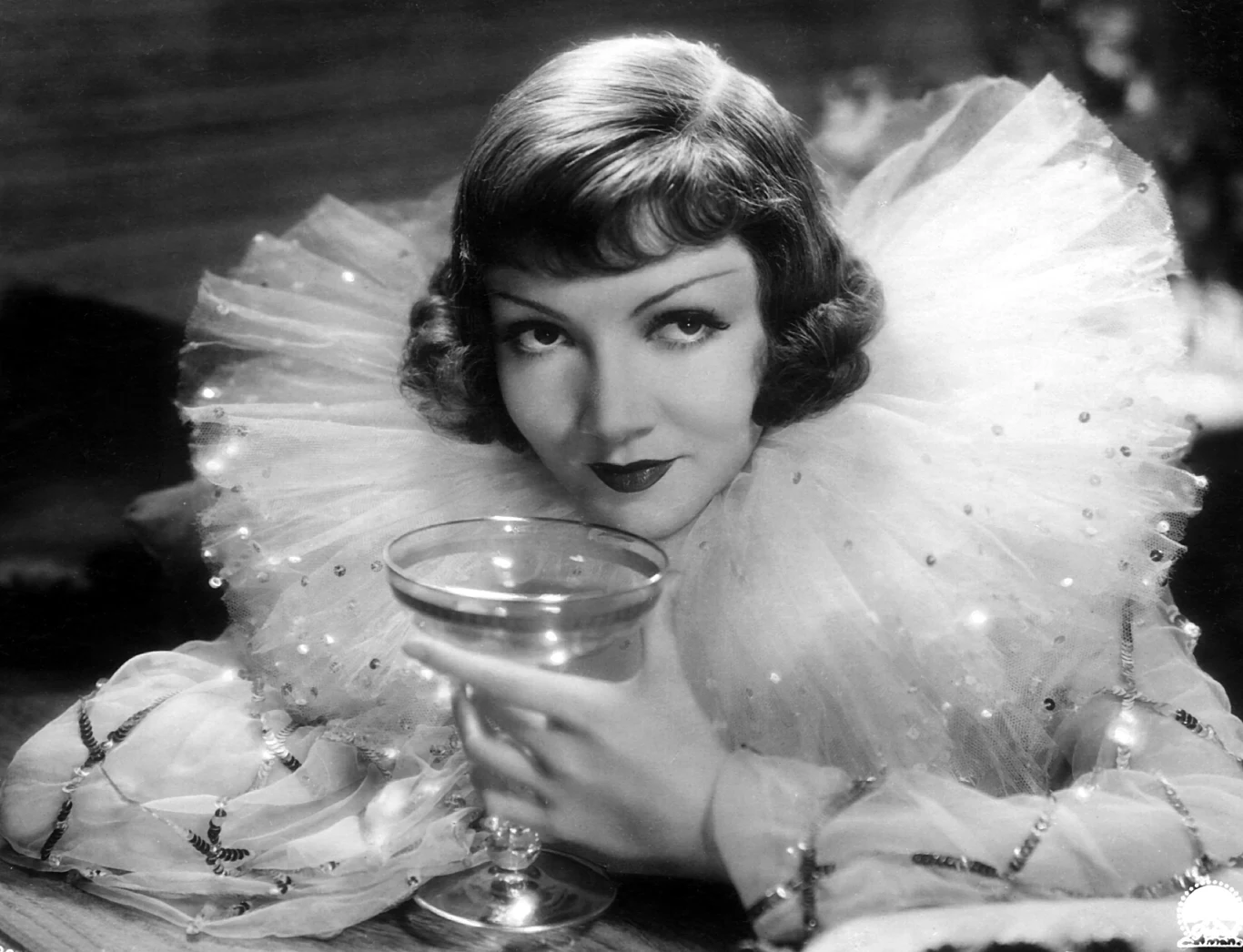 Claudette Colbert rozwiodła się z mężem w kilka miesięcy po otrzymaniu złotej statuetki