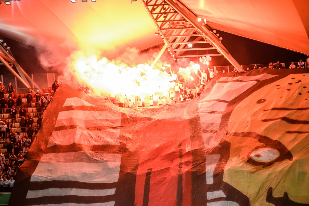 Oprawa na meczu Legii Oprawa na meczu Legii