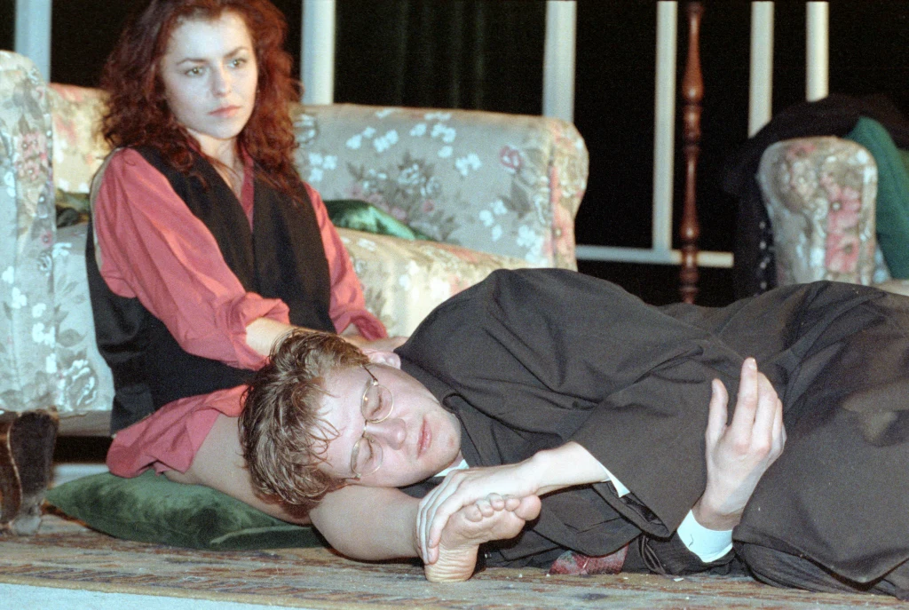 Aleksandra Konieczna i Wojciech Malajkat w sztuce "Tajemna ekstaza", Warszawa. 05.1991 Aleksandra Konieczna i Wojciech Malajkat w sztuce "Tajemna ekstaza", Warszawa. 05.1991
