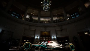 Mercedes zaprezentował nowy wygląd bolidu po podpisaniu nowej umowy sponsorskiej, ale nowy bolid zostanie zaprezentowany 14 lutego na torze Silverstone
