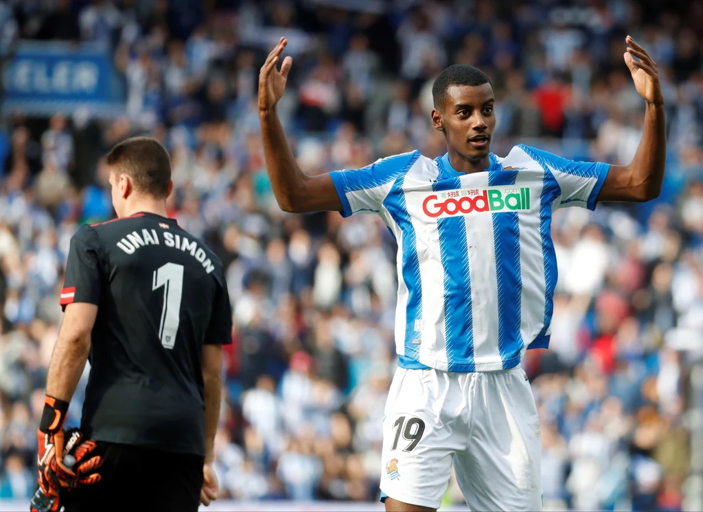 Alexander Isak błyszczy w Realu Sociedad San Sebastian Alexander Isak błyszczy w Realu Sociedad San Sebastian