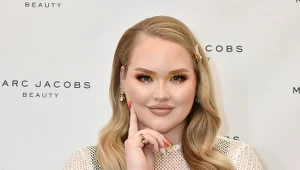 Nikkie Tutorials to jedna z najbardziej znanych youtuberek