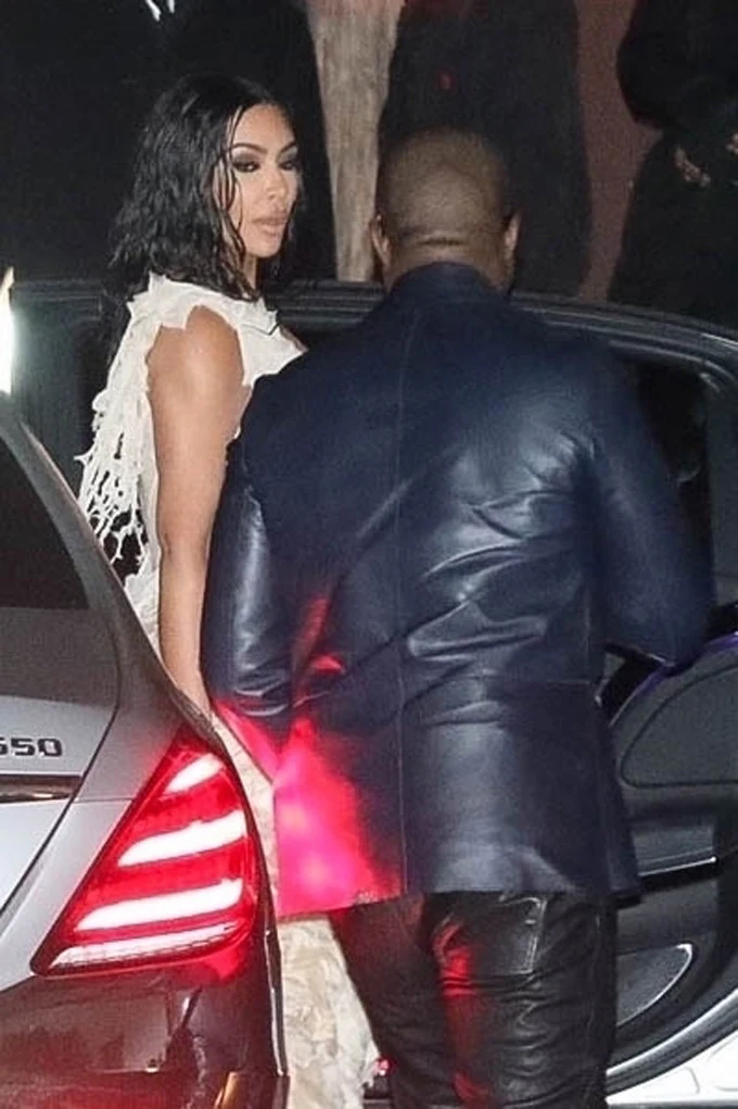 Kim Kardashian i Kanye West Kim Kardashian i Kanye West