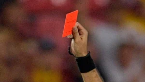 W B-Klasie zawodnik uderzył sędziego. Czeka na karę