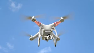 Chiny wprowadzają ograniczenia w handlu dronami i częsciami