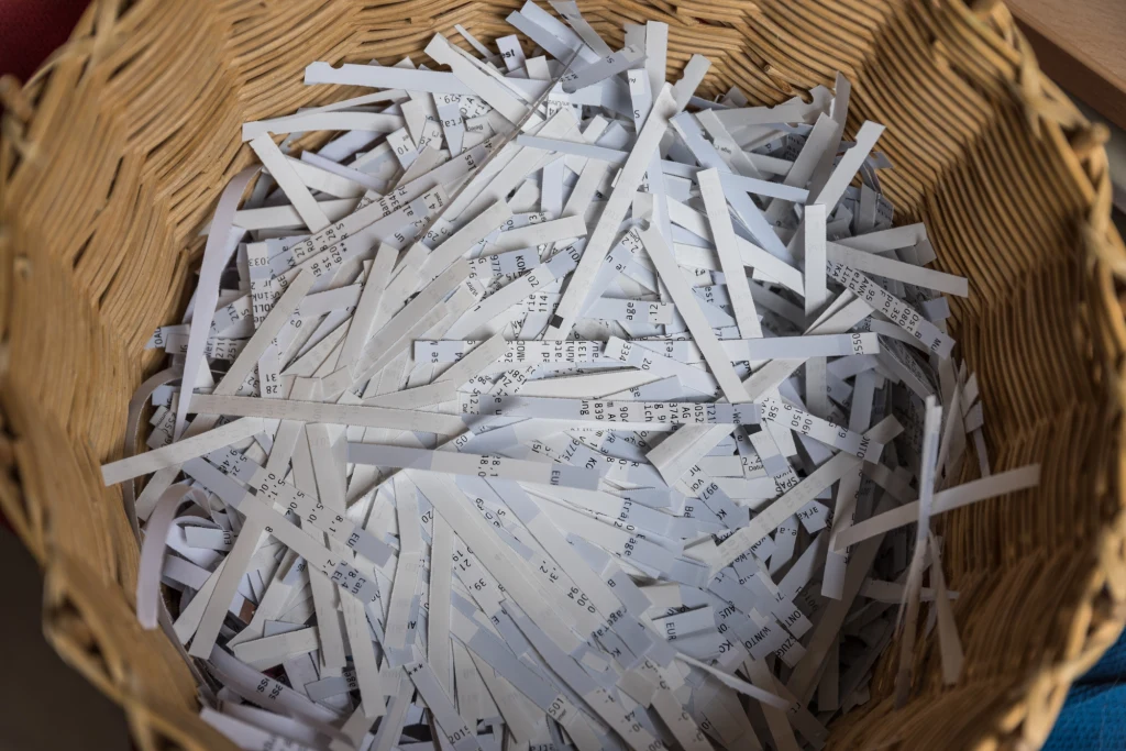 Niszczenie dokumentów pod nadzorem Niszczenie dokumentów pod nadzorem