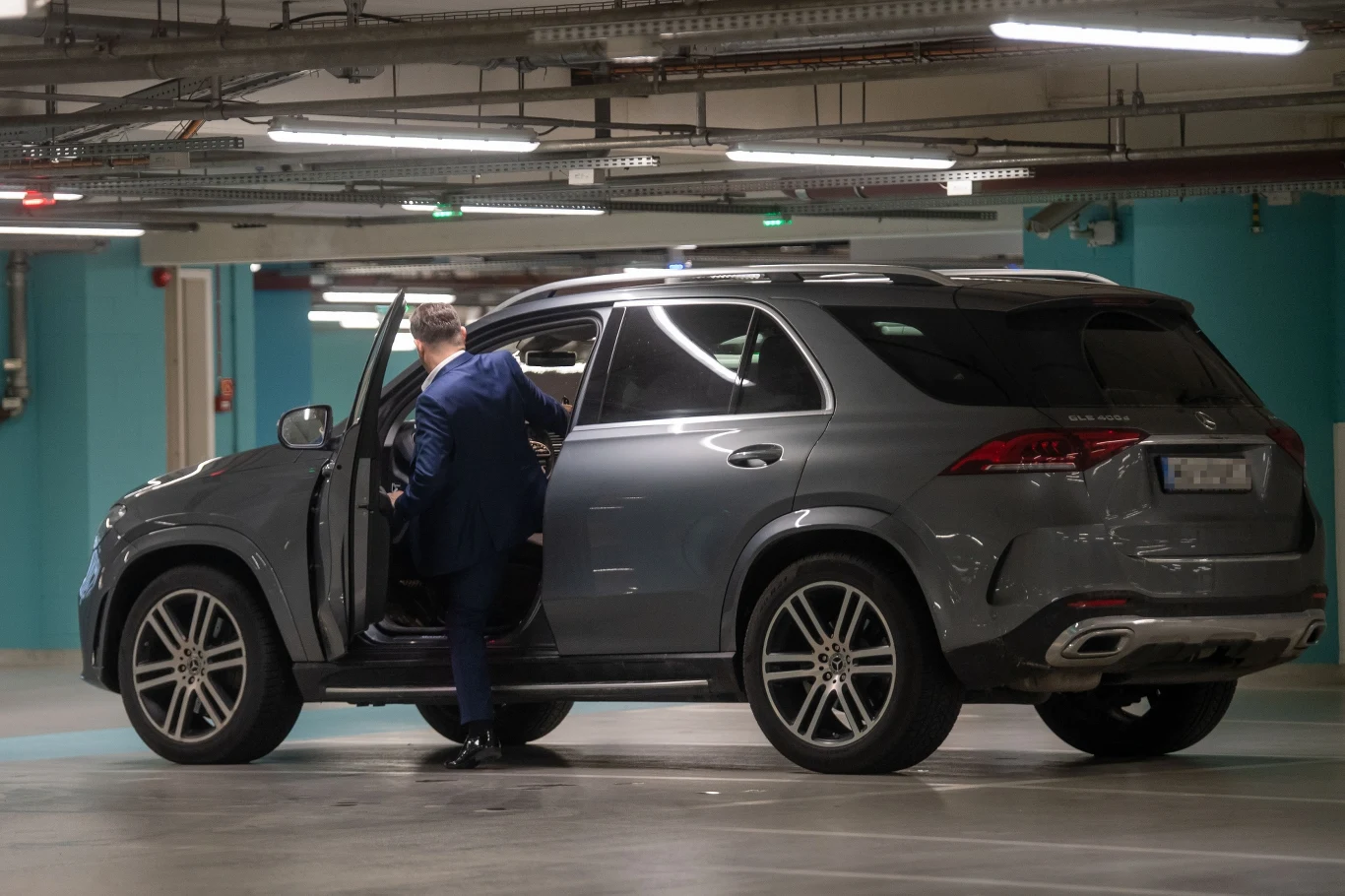 Zenek Martyniuk i jego nowe cacko