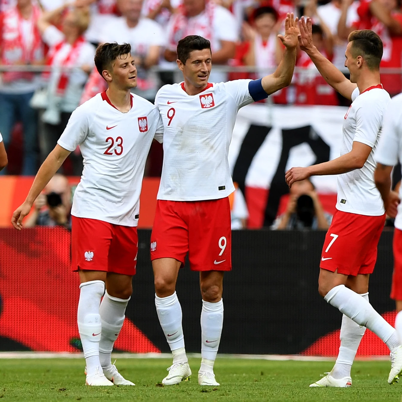 Reprezentanci Polski (od lewej): Dawid Kownacki, Robert Lewandowski, Arkadiusz Milik Reprezentanci Polski (od lewej): Dawid Kownacki, Robert Lewandowski, Arkadiusz Milik