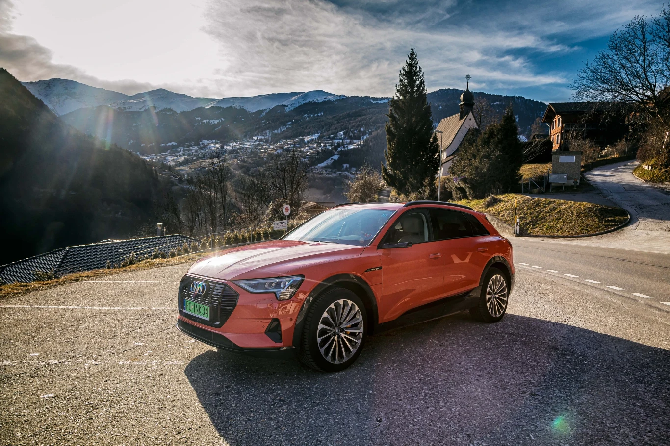 Audi e-tron po Alpach. Zdjęcia 