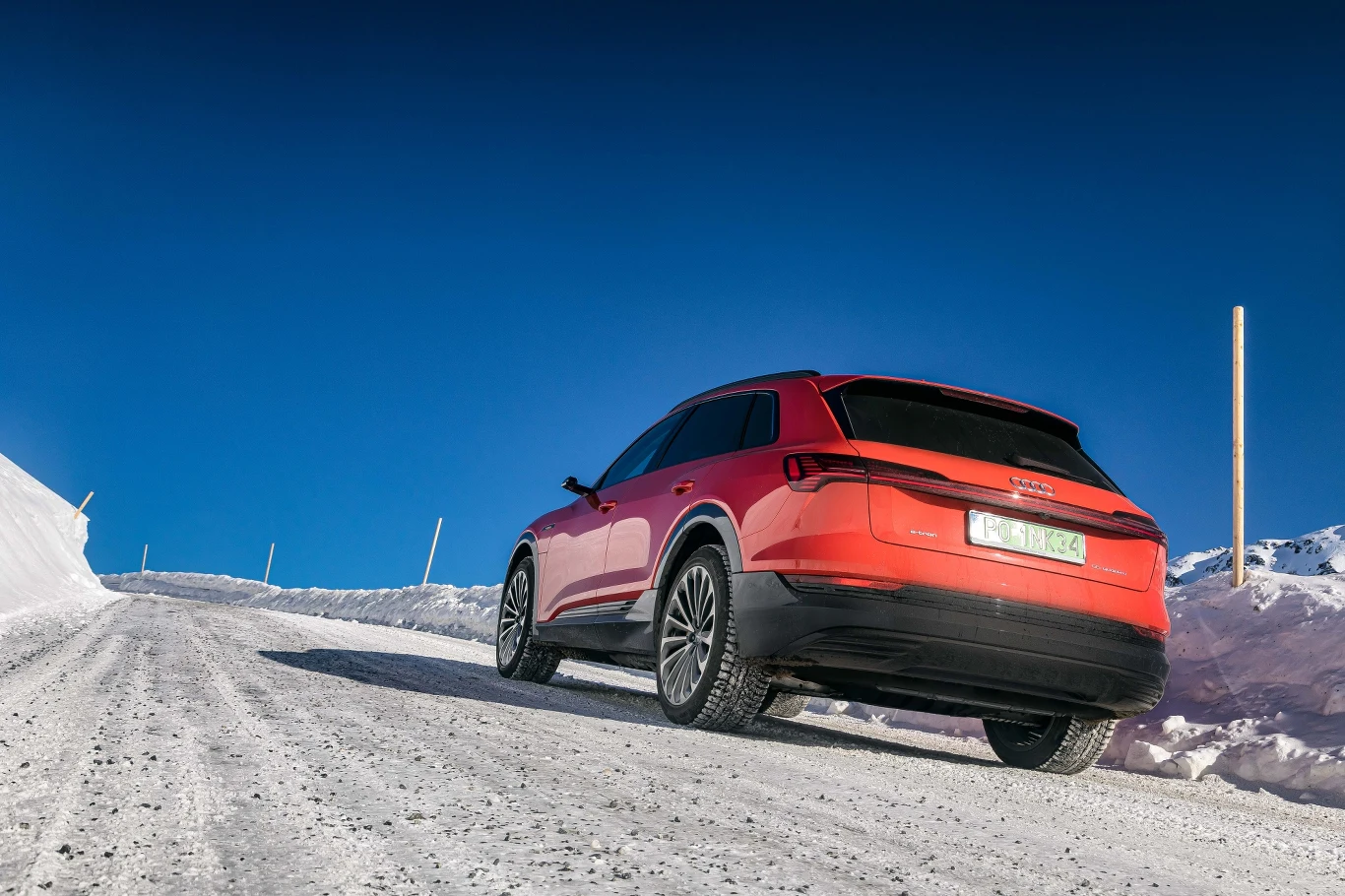 Audi e-tron po Alpach. Zdjęcia 