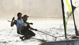 Łukasz Przybytek (z tyłu) Paweł Kołodziński