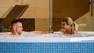 "Rolnik szuka żony": Romantyczne chwile w jacuzzi