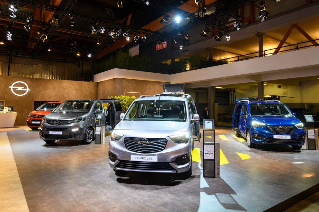 Opel wraca na rynek japoński Opel wraca na rynek japoński