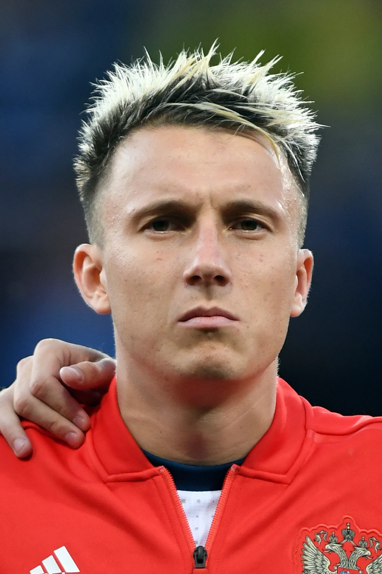 Jak widać, Golovin nie ma problemu z gatunkiem, gdyż mówił to podczas rozgrywki w PUBG. Trzeba jednak przyznać, że PUBG znacznie różni się od Apex Legends oraz Fortnite i wszystkie te tytuły trafiają do nieco innego segmentu graczy. Jak widać, Golovin nie ma problemu z gatunkiem, gdyż mówił to podczas rozgrywki w PUBG. Trzeba jednak przyznać, że PUBG znacznie różni się od Apex Legends oraz Fortnite i wszystkie te tytuły trafiają do nieco innego segmentu graczy.