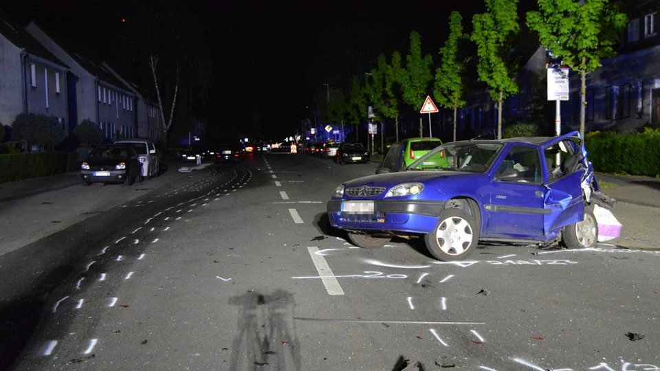 43-latka prowadziła Citroena Saxo. Nie zapięła pasów 43-latka prowadziła Citroena Saxo. Nie zapięła pasów