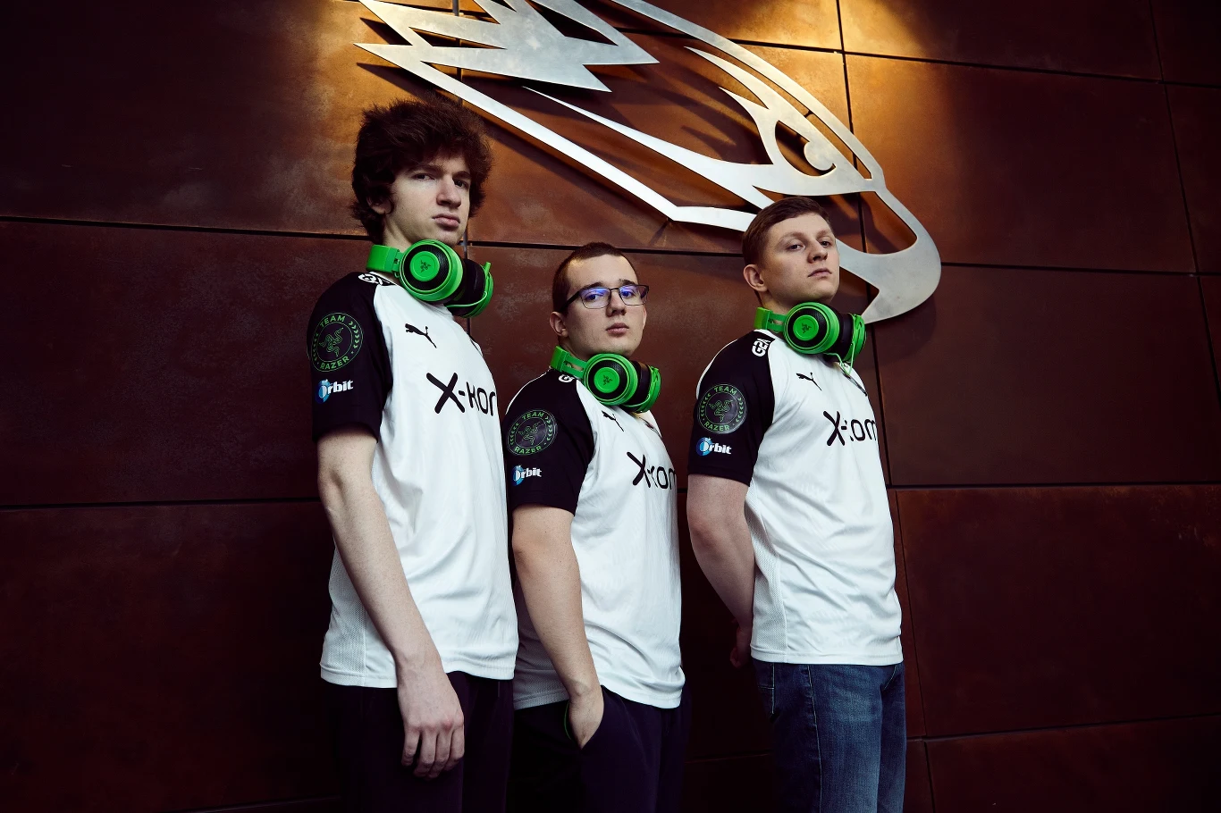 Jako część partnerstwa, gracze x-kom AGO będą używać sprzętu Razera podczas wszystkich sesji treningowych i turniejów. Zestawy urządzeń Razera zostały już wysłane do graczy, aby mogli sprawdzić, które z nich będą najbardziej odpowiadały ich potrzebom i pozwolić każdemu z graczy indywidualnie dobrać najlepsze dla siebie modele z bogatego portfolio Razera.