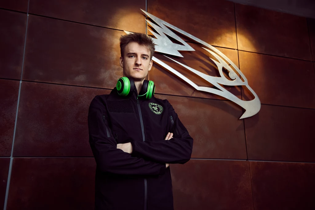 Oprócz zapewniania drużynom i graczom najwyższej jakości sprzętu, Team Razer odgrywa ważną rolę w rozwoju nowych produktów firmy, współpracując z zespołami przy projektowaniu i testowaniu urządzeń. Oprócz zapewniania drużynom i graczom najwyższej jakości sprzętu, Team Razer odgrywa ważną rolę w rozwoju nowych produktów firmy, współpracując z zespołami przy projektowaniu i testowaniu urządzeń.