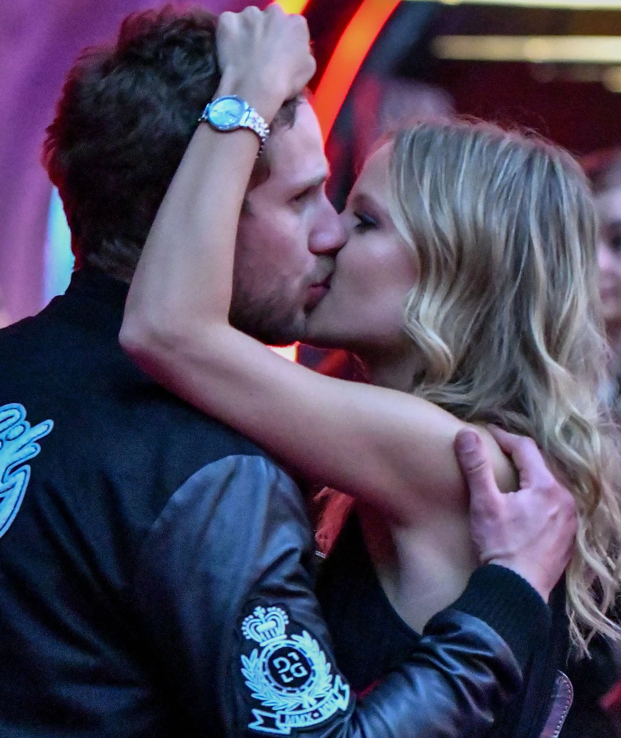 Antek Królikowski z dziewczyną Antek Królikowski z dziewczyną