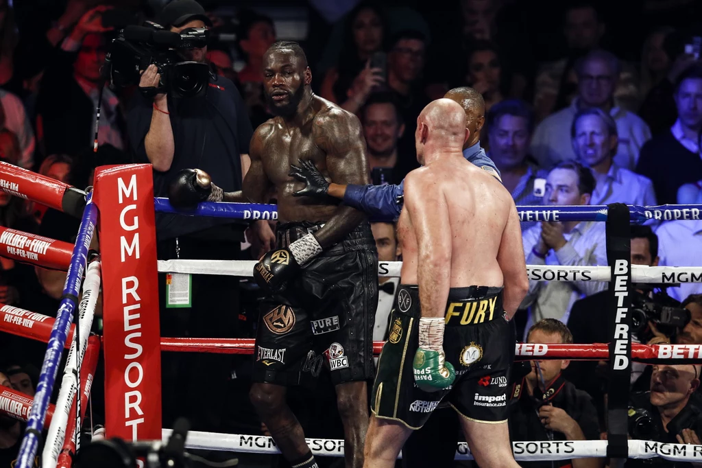 Deontay Wilder zagoniony do narożnika
