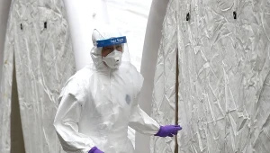 W związku z podejrzeniem obecności koronawirusa kobieta została przewieziona do szpitala zakaźnego w Chorzowie, zdj. ilustracyjne 