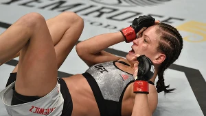 Karolina Kowalkiewicz okupiła walkę z Xiaonan Yan ciężką kontuzją