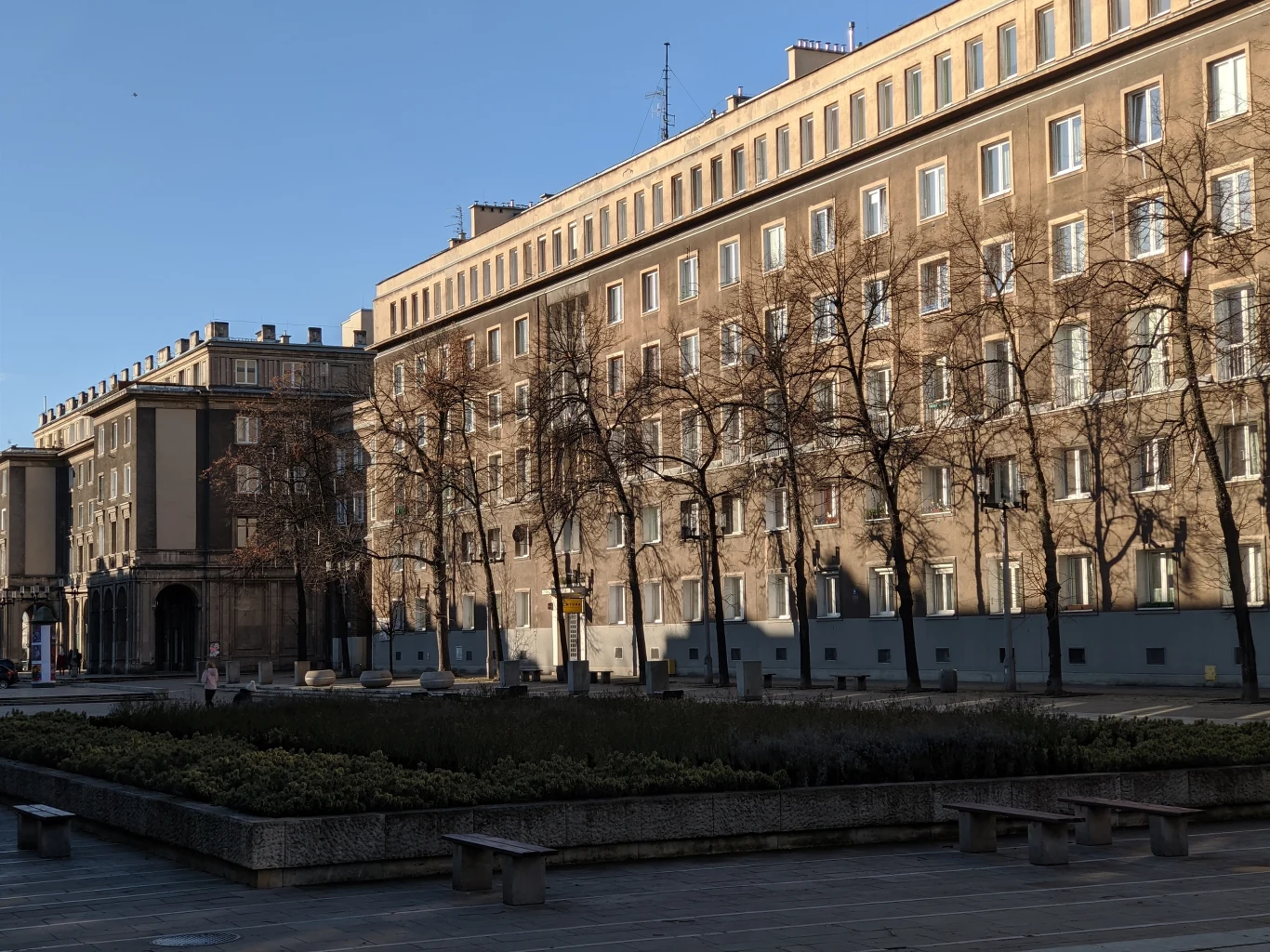 Pixel 4XL - zoom x2. Przybliżanie działa poprawnie, ale nie mamy tutaj tak dużego optycznego zooma znanego z chińskich smartfonów