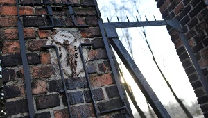 Brama komunistycznego obozu pracy Zgoda w Świętochłowicach Zgodzie